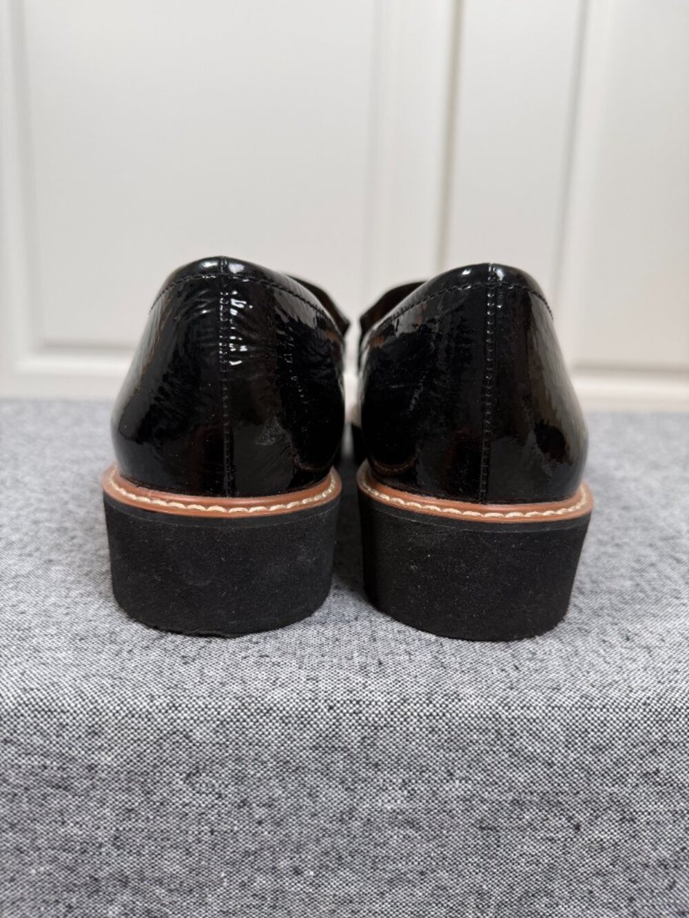 NATURALIZER Women's Black Patent Leather Loafers, Size 7 - Picture 5 of 7
